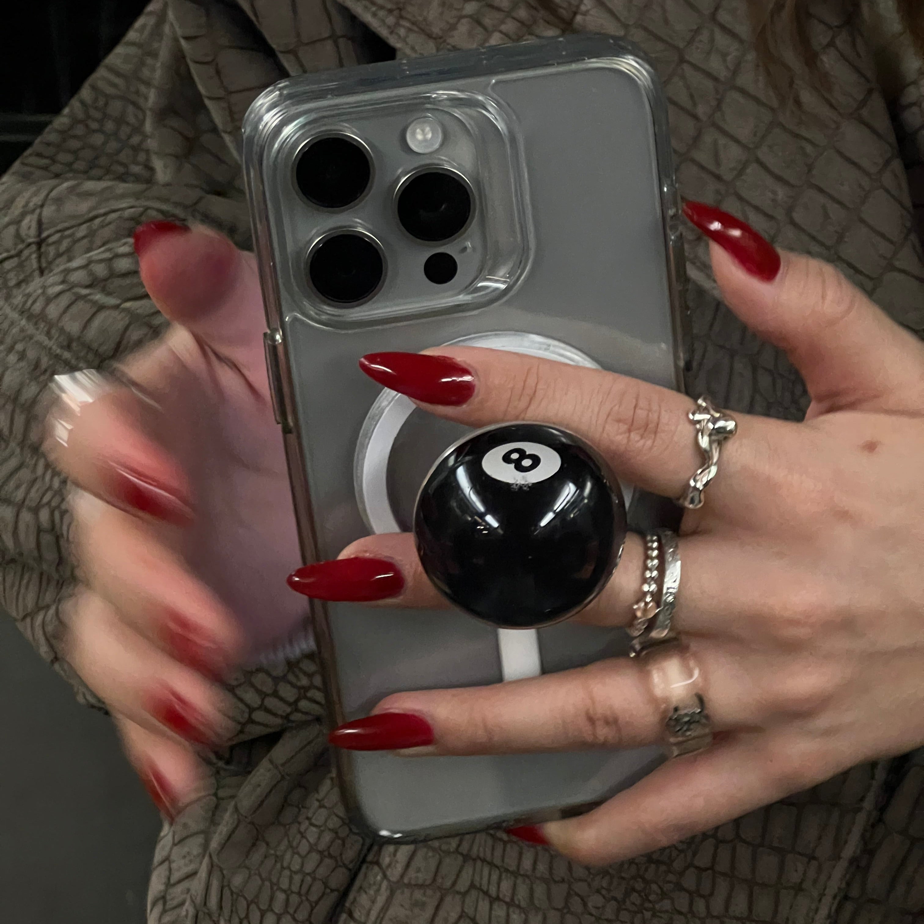 8 ball Pop socket